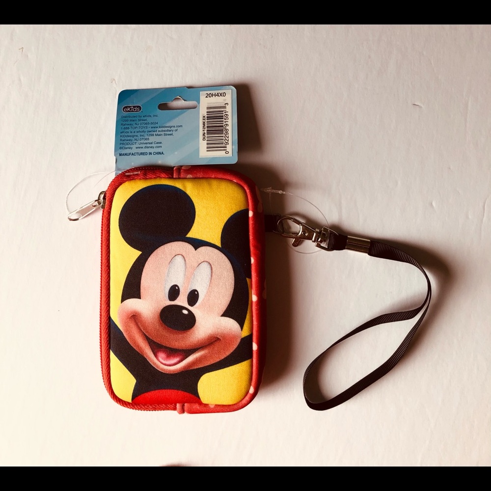 DISNEY Universal Mickey Case iPhone Camera iPod - Picture 2 of 6